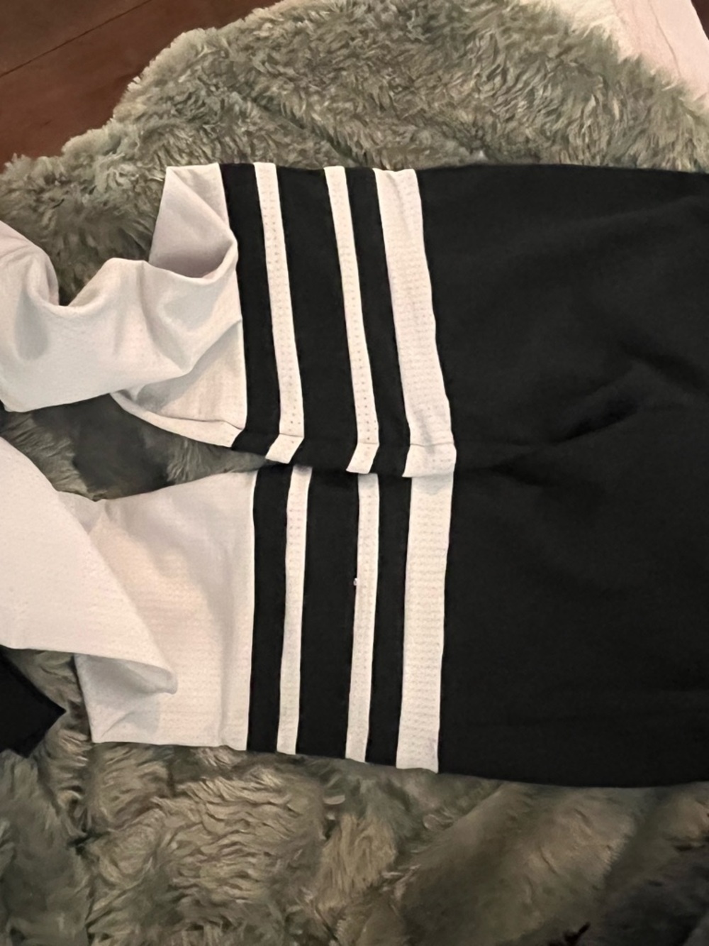 Black/white workout pants by BOMBSHELL .. like new